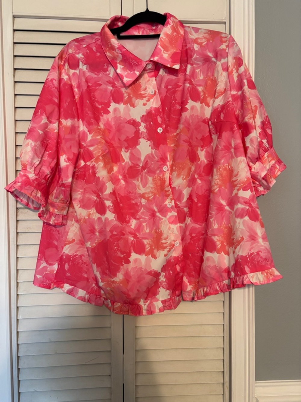SHEIN Pink Floral Short-Sleeve Button-Down Shirt